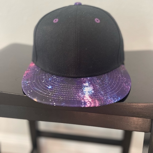 Galaxy SnapBack hat - Picture 1 of 3